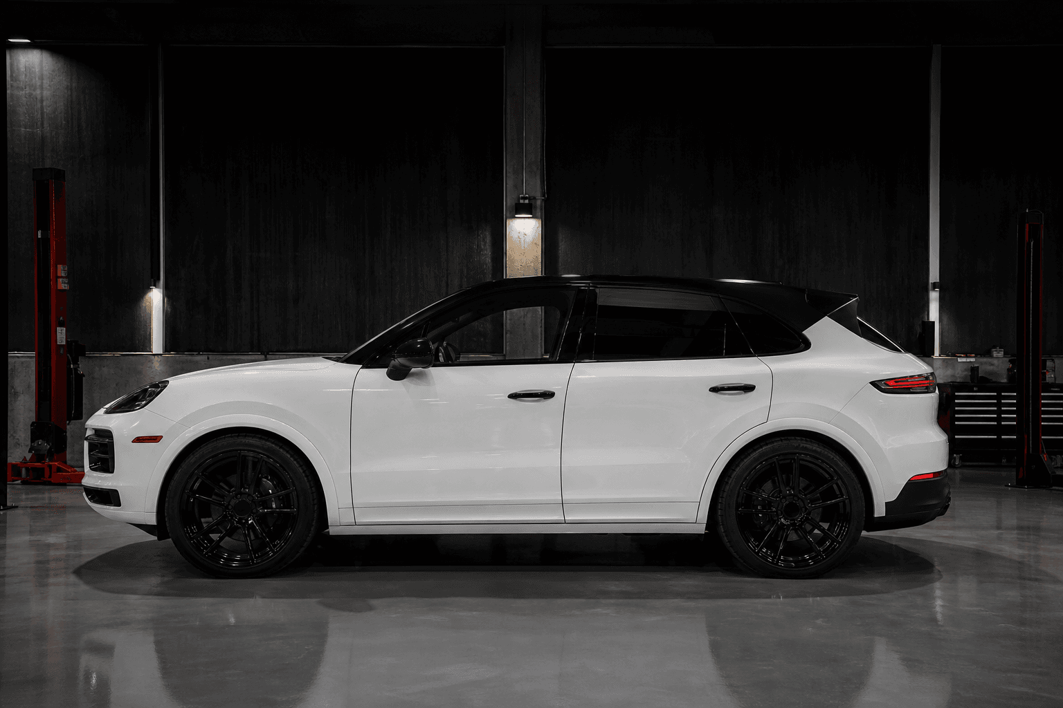 Porsche Cayenne — Roof Wrap